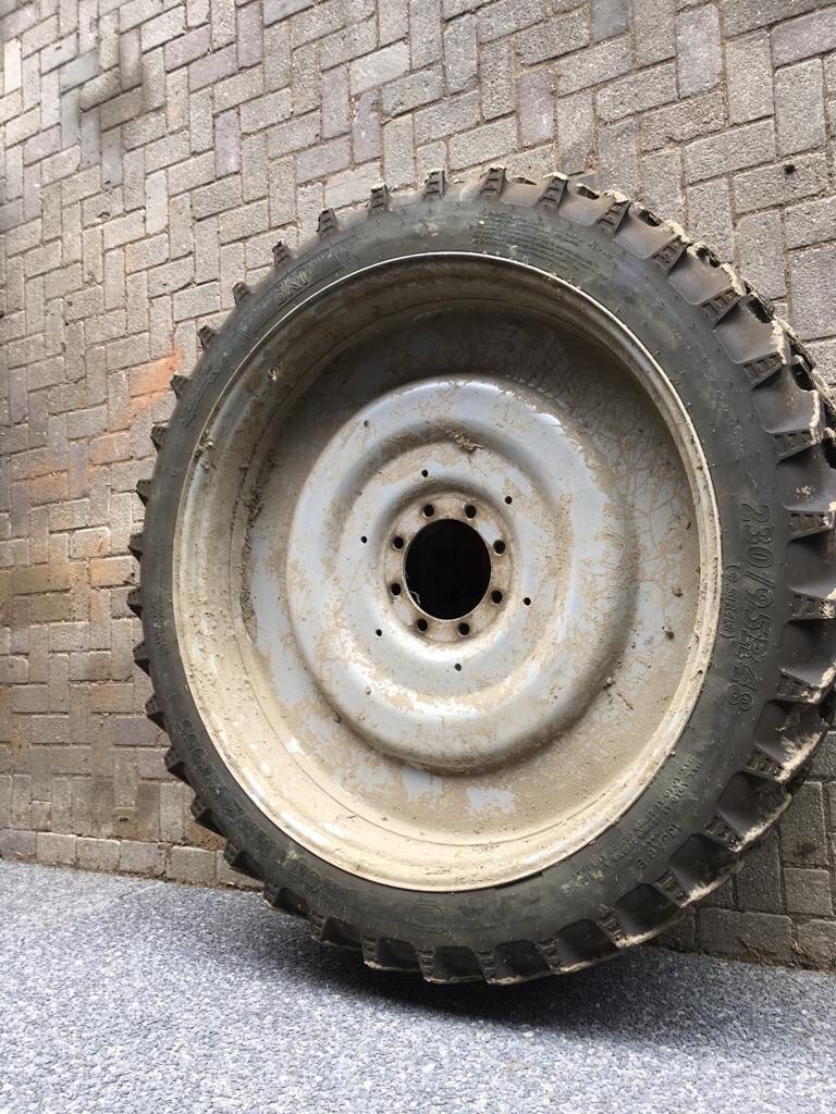 Agri Max 230 95 R 48 Agri Max 230 95 R 48